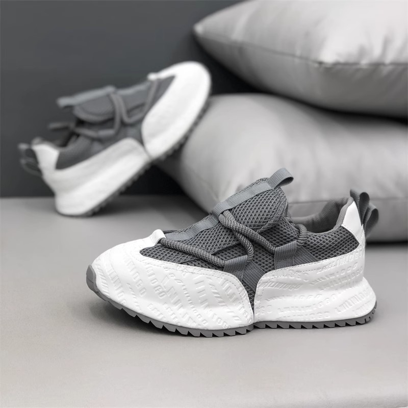 R523-Injected shoes-size39-44