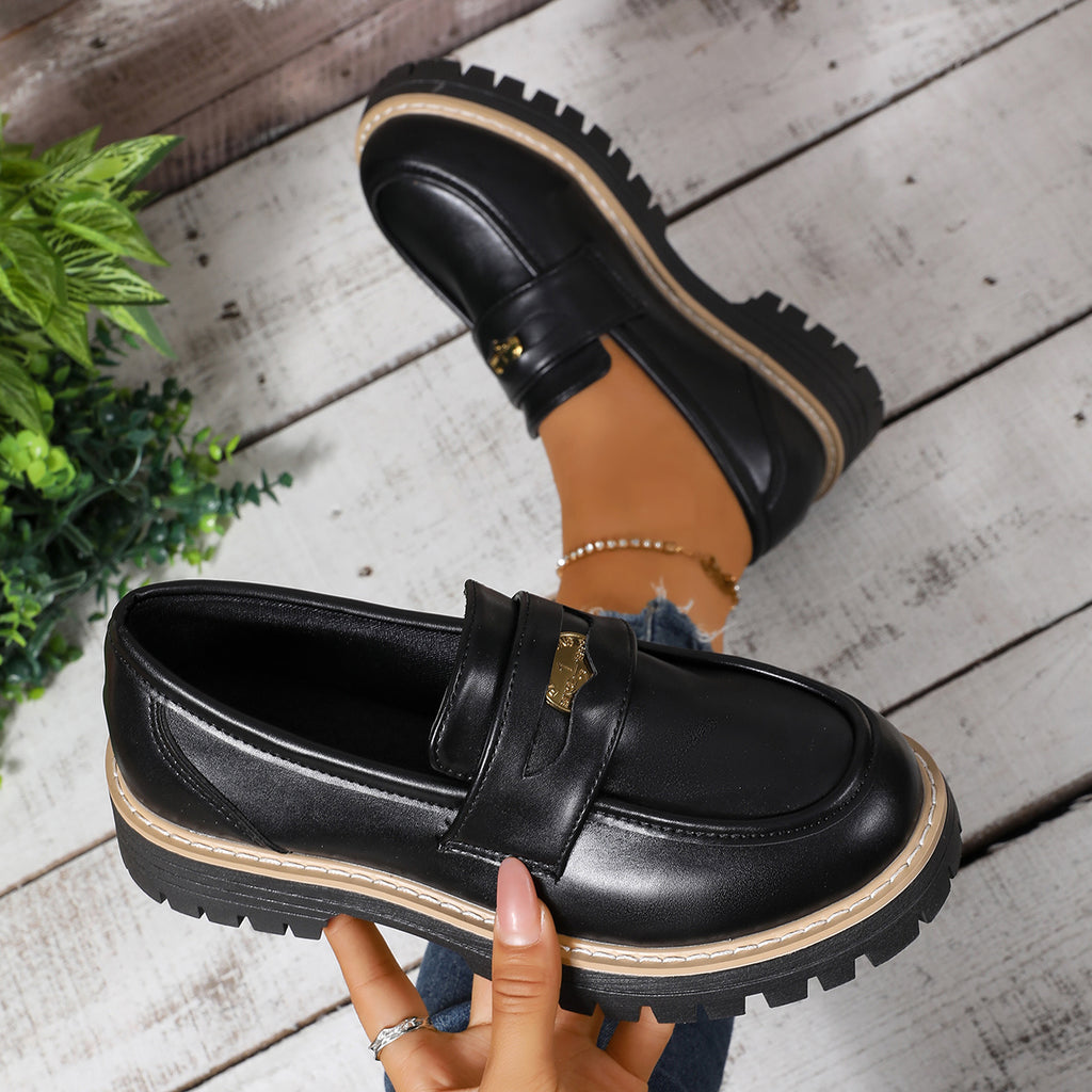 L020-Cemented shoes-size36-43 ($4.3-$4.8)