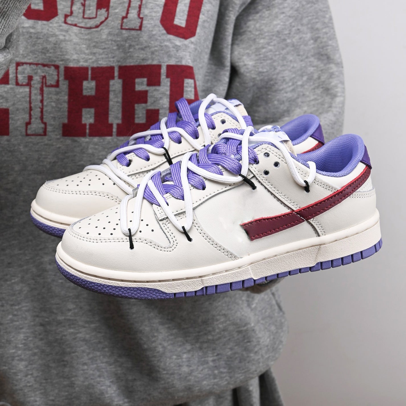 L188-Cemented shoes-size:39-44-$10