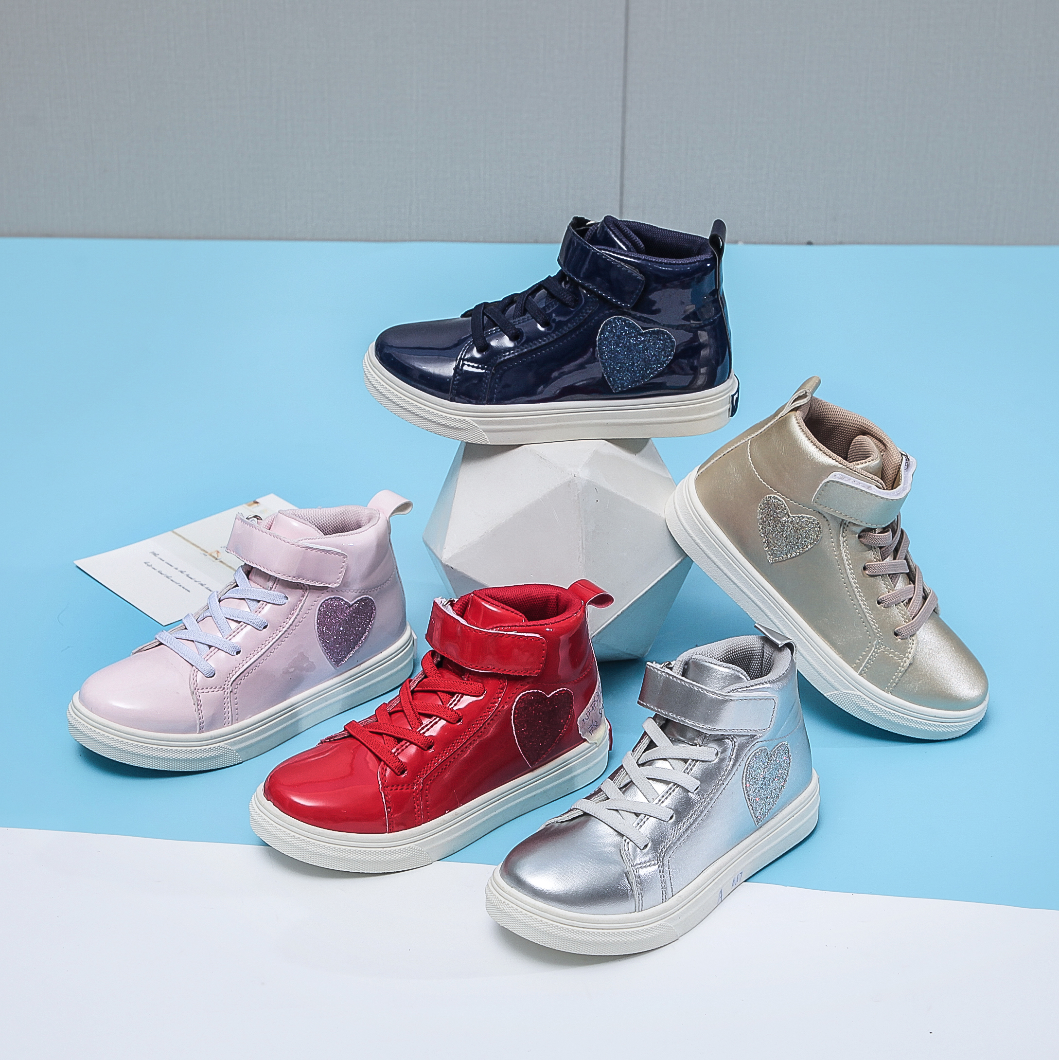 K010-Injected shoes-size17-35 ($4.46-$4.96)