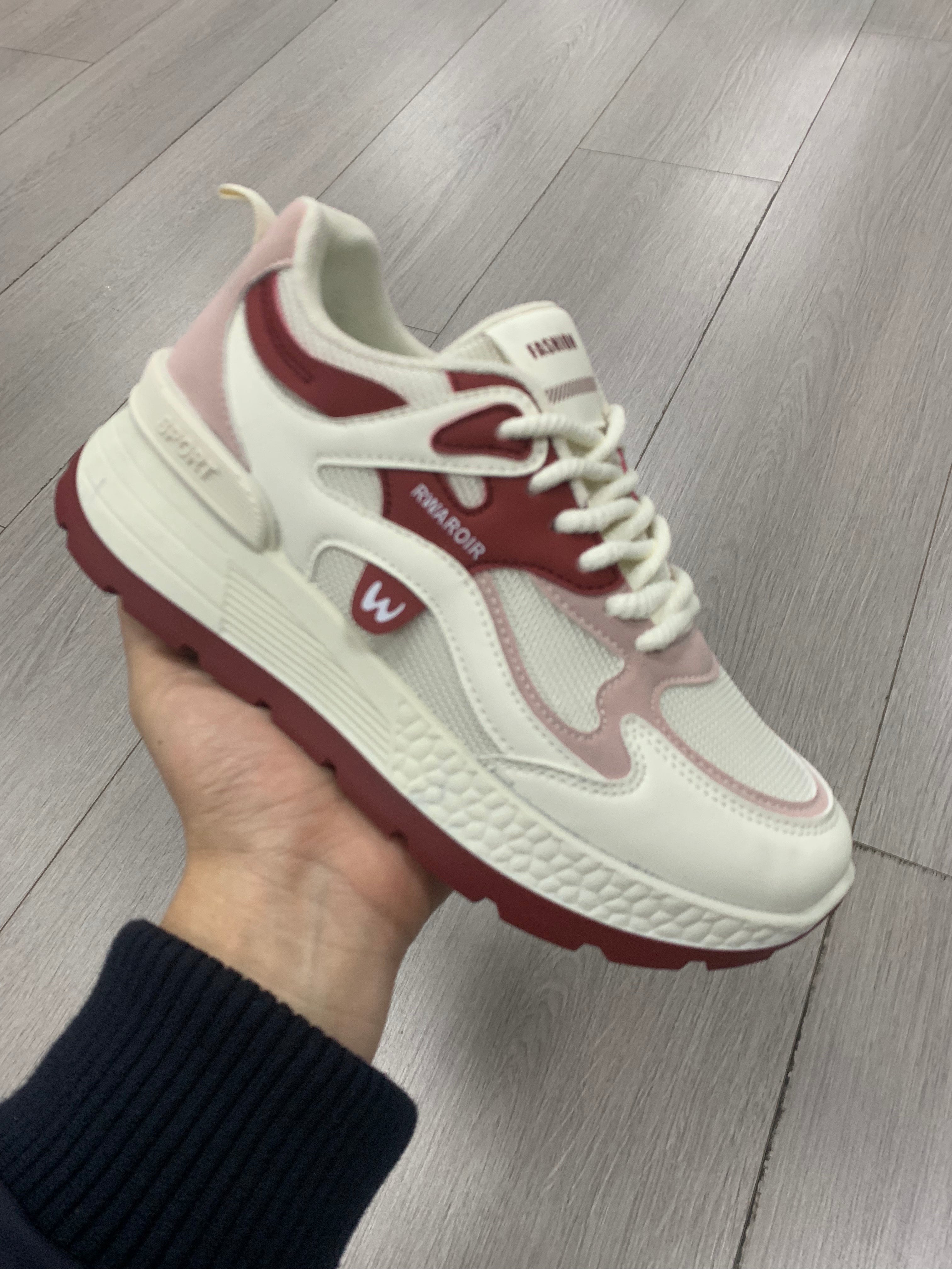 R257-Injected shoes-size35-40