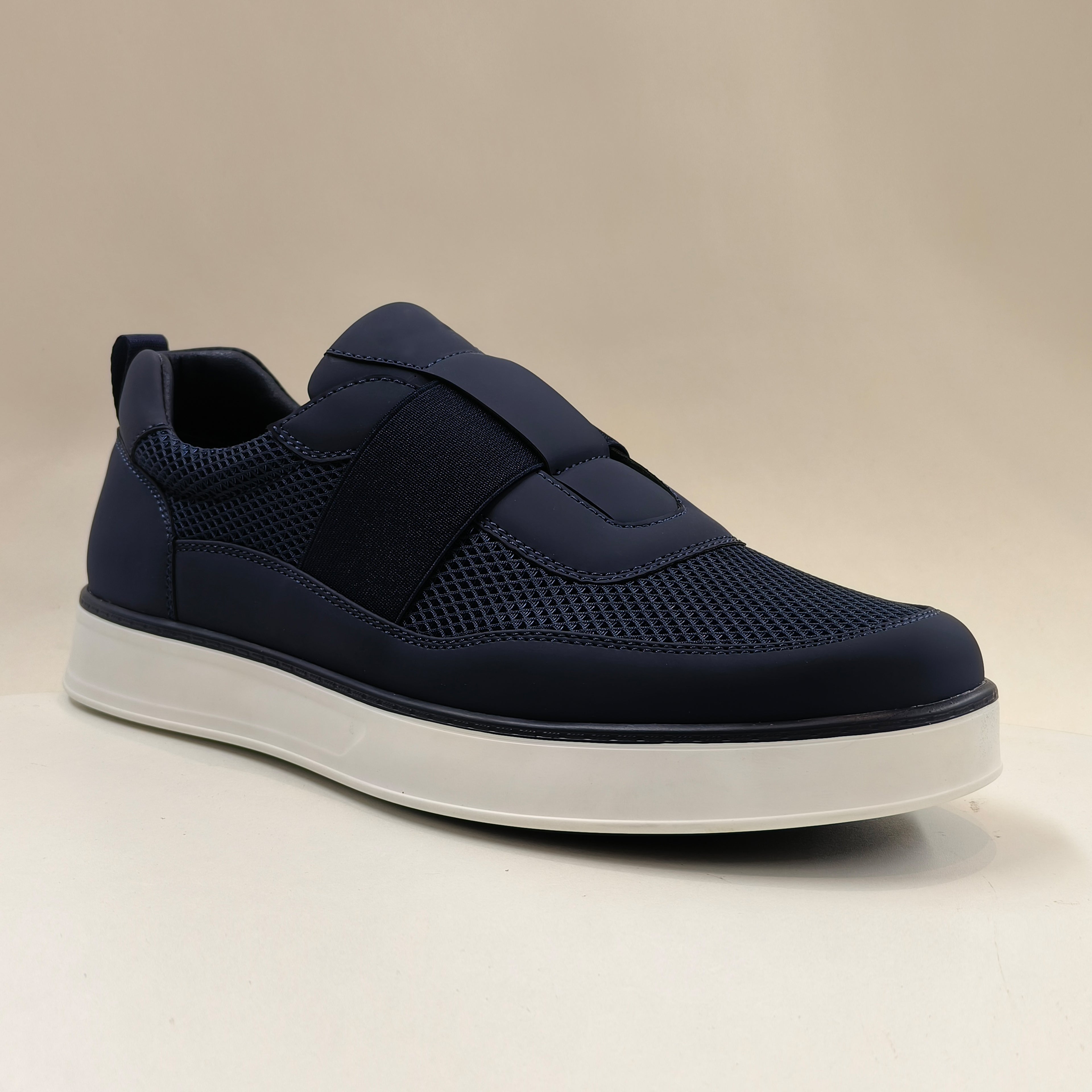 L194-Cemented shoes-size:39-44-$12