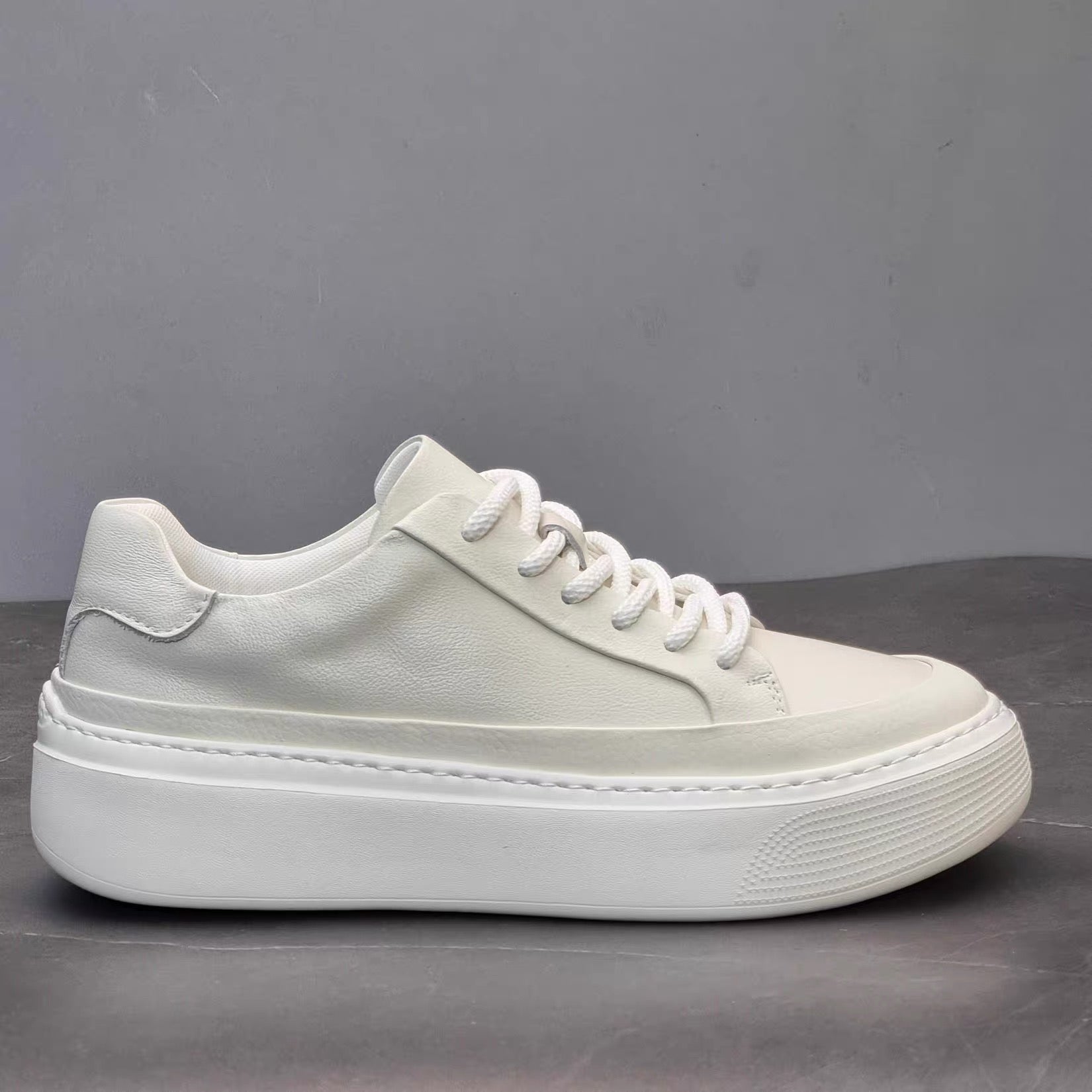 L027-Cemented shoes-size:38-45 ($10-$10.5)