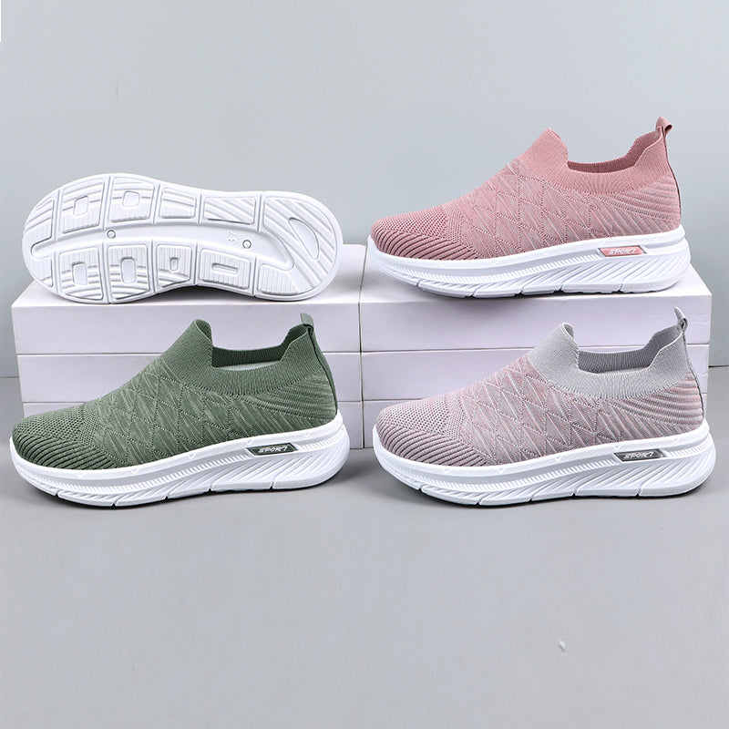 CS013-injection shoes-size:35-41-$2.85