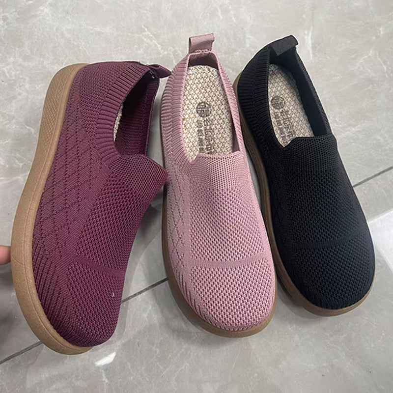 CS019-injection shoes-size:39-44-$1.9