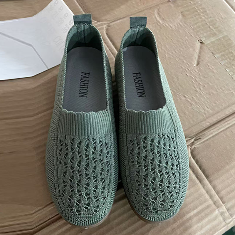 CS019-injection shoes-size:39-44-$1.9
