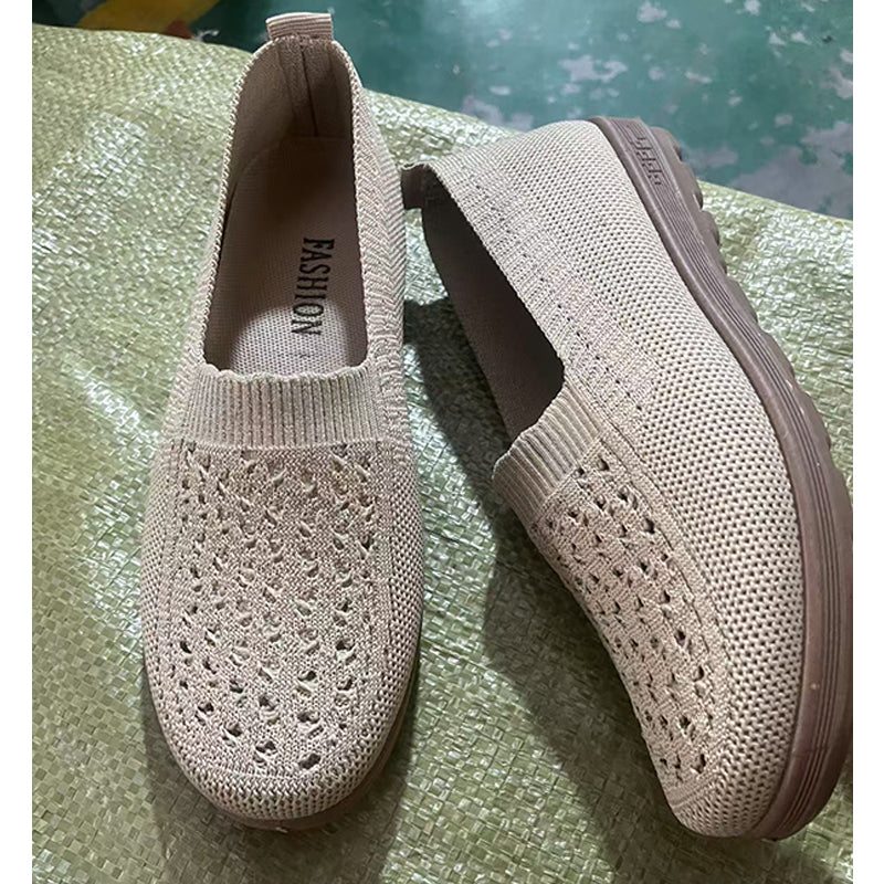 CS019-injection shoes-size:39-44-$1.9