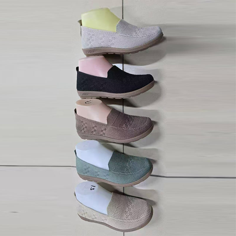 CS019-injection shoes-size:39-44-$1.9