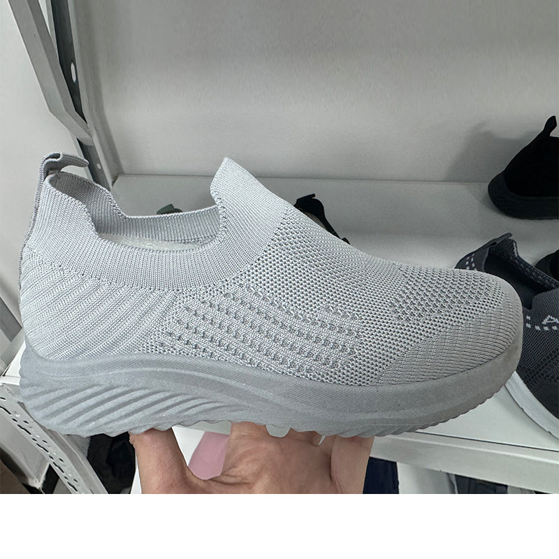 CS024-injection shoes-size:39-45-$2.2