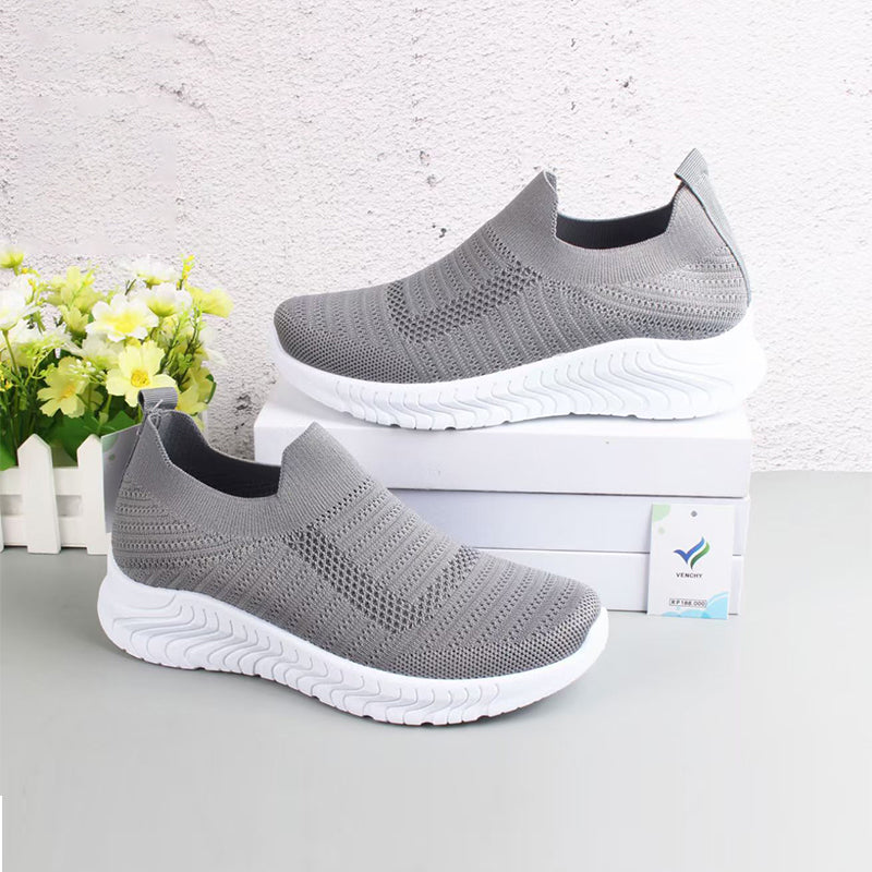 CS041-injection shoes-size:35-40-$3