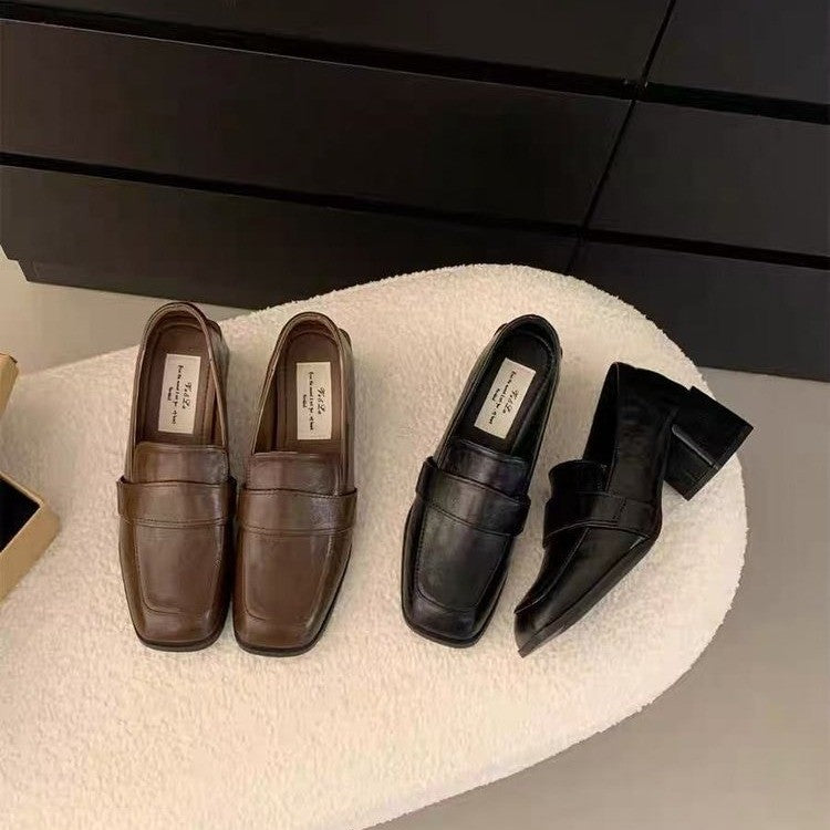 L003-Cemented shoes-size35-39 ($5.3-$5.8)