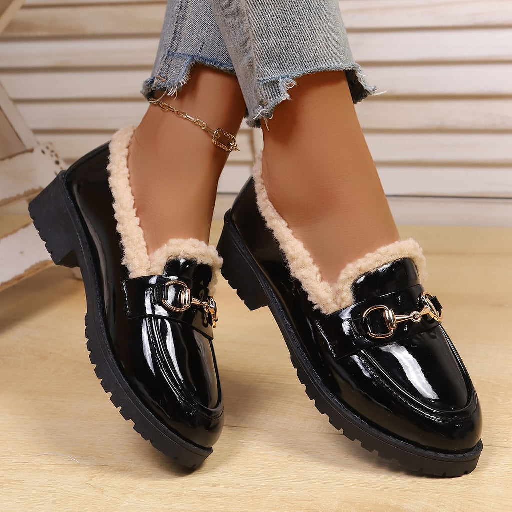 L026-Cemented shoes-size35-43 ($4.3-$4.8)