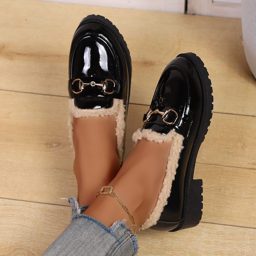 L026-Cemented shoes-size35-43 ($4.3-$4.8)