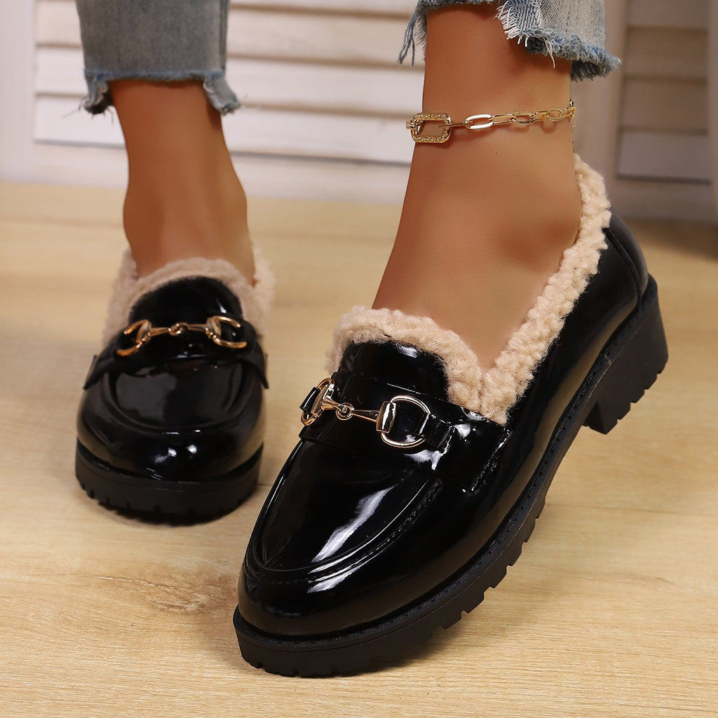 L026-Cemented shoes-size35-43 ($4.3-$4.8)