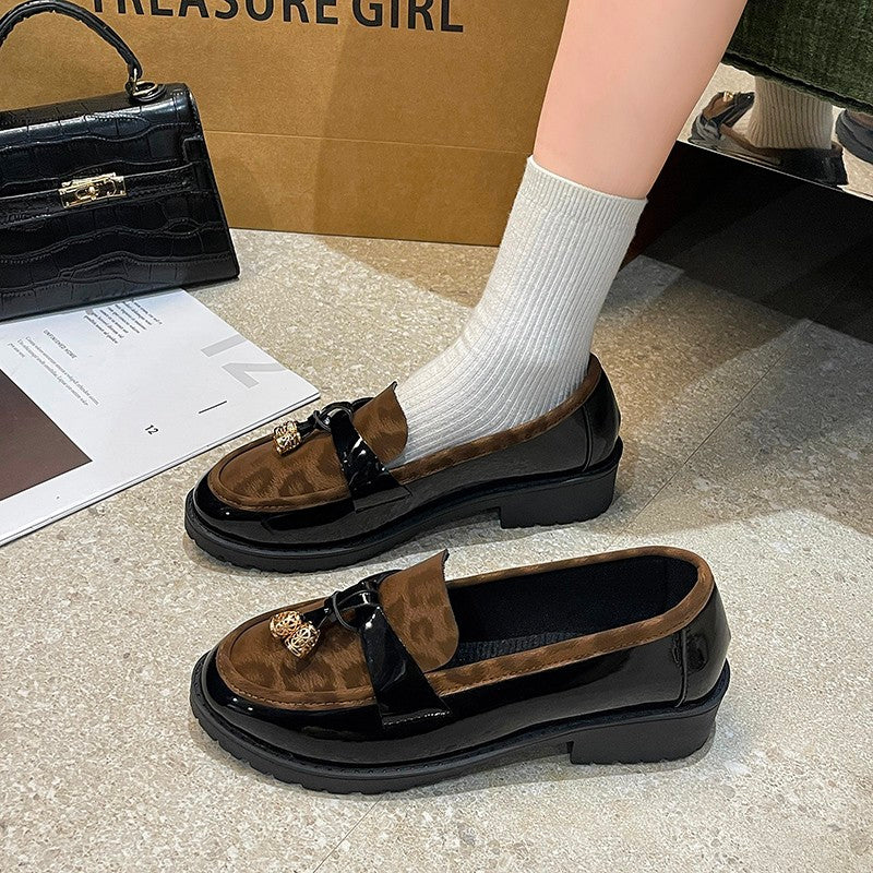 L027-Cemented shoes-size35-43 ($5.6-$6.1)