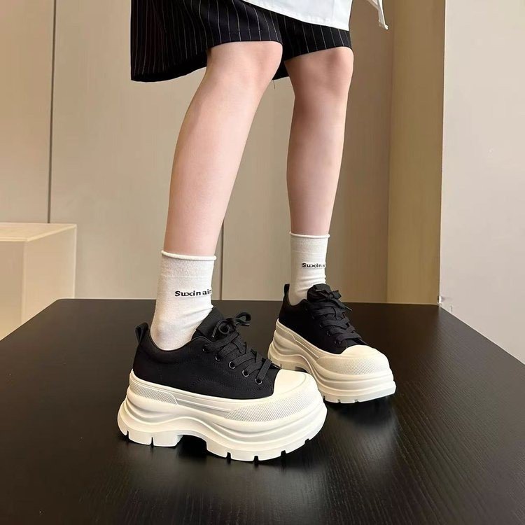 C097-Cemented shoes-size:35-40 ($4.42-$4.92)