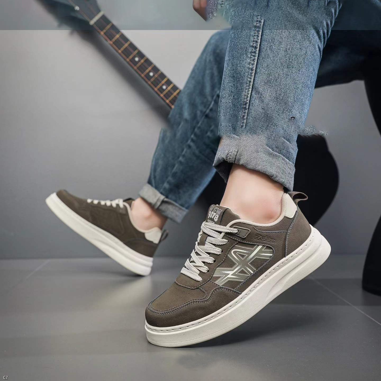 L262-Cemented shoes-size:39-44-$4.5