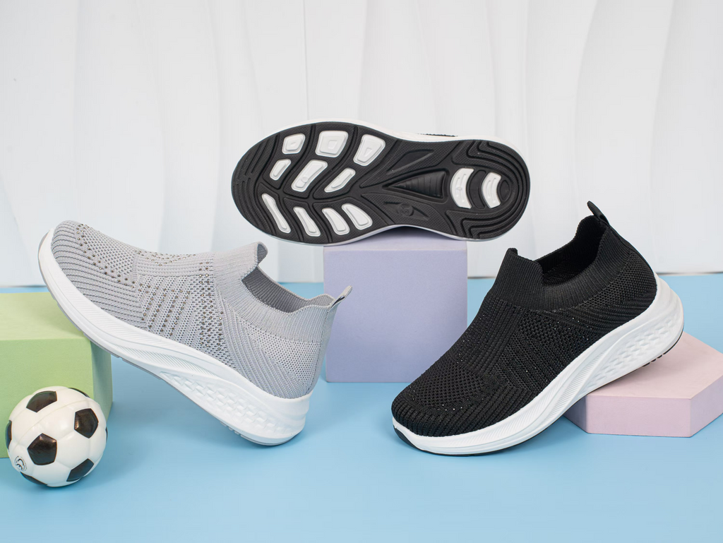 K001-Injected shoes-size16-36 ($2.79-$3.29)