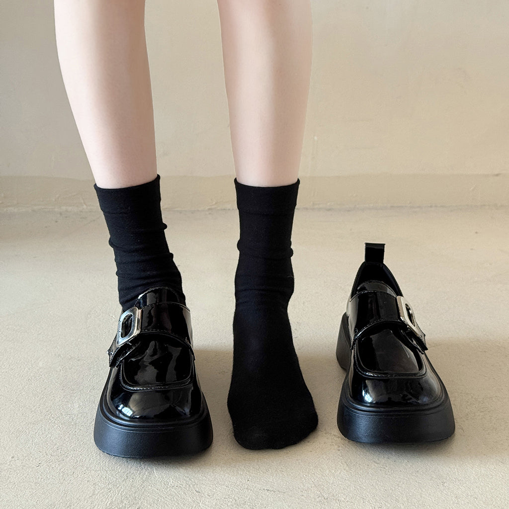 L017-Cemented shoes-size35-40 ($5-$5.5)