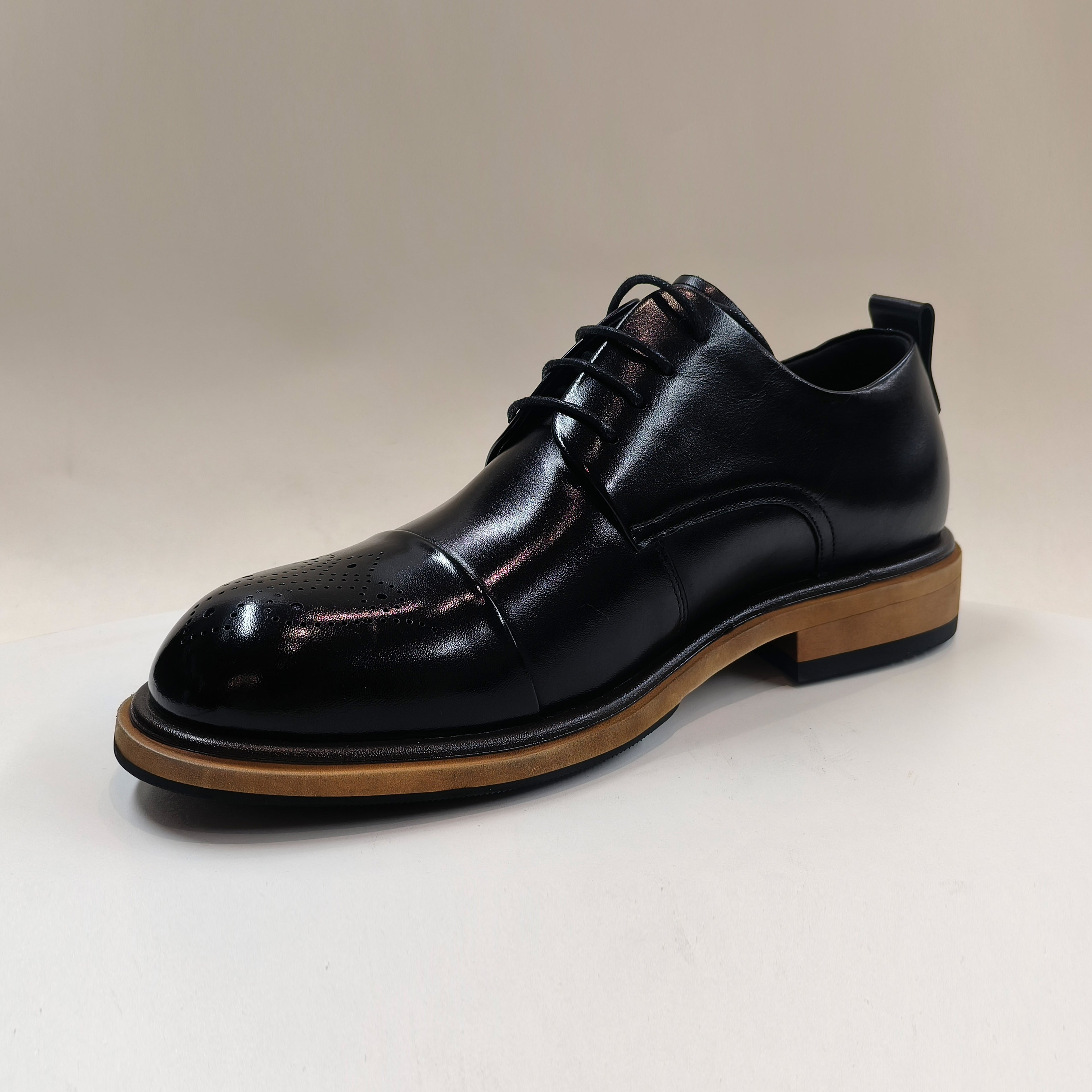 L201-Cemented shoes-size:39-44-$12