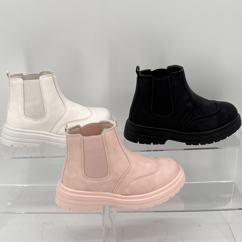 K023-Injected shoes-size17-35 ($4-$4.5)