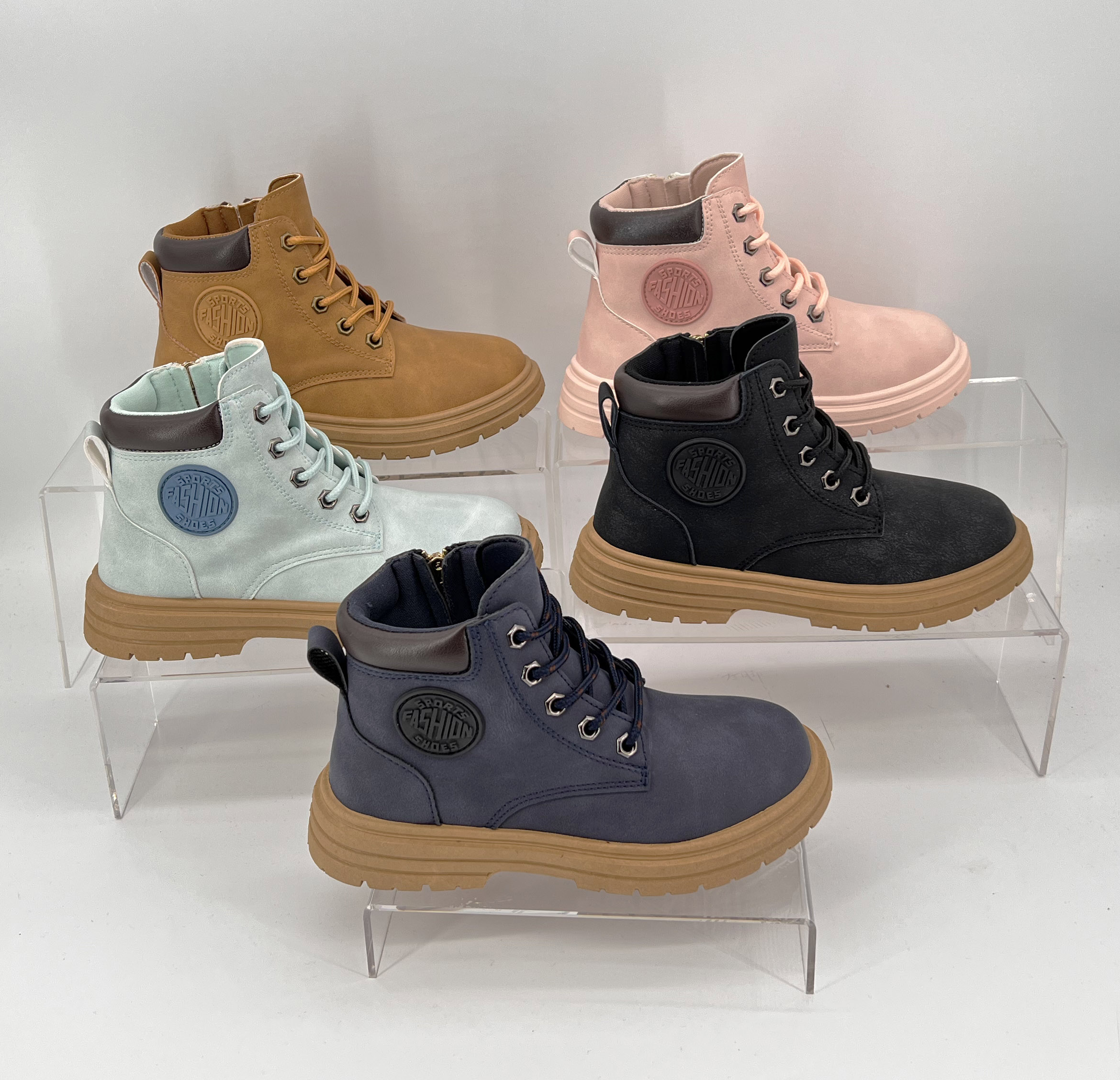 K023-Injected shoes-size17-35 ($4-$4.5)