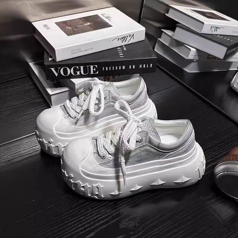 R594-Injected shoes-size35-40