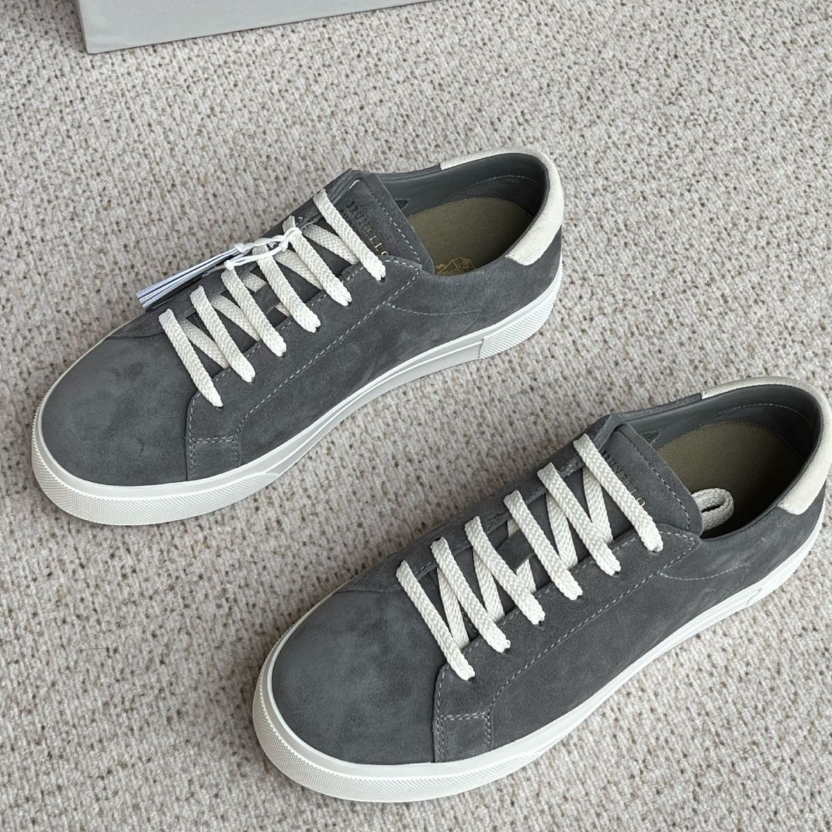 L186-Cemented shoes-size:39-44-$10