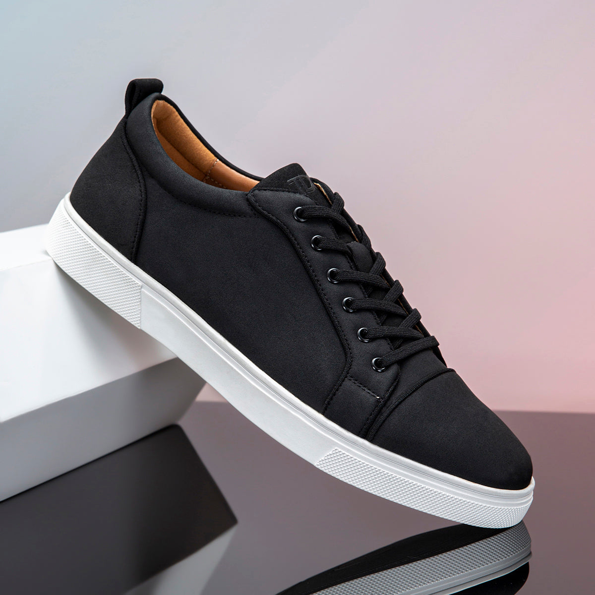 C409-Cemented shoes-size:40-45 -$10