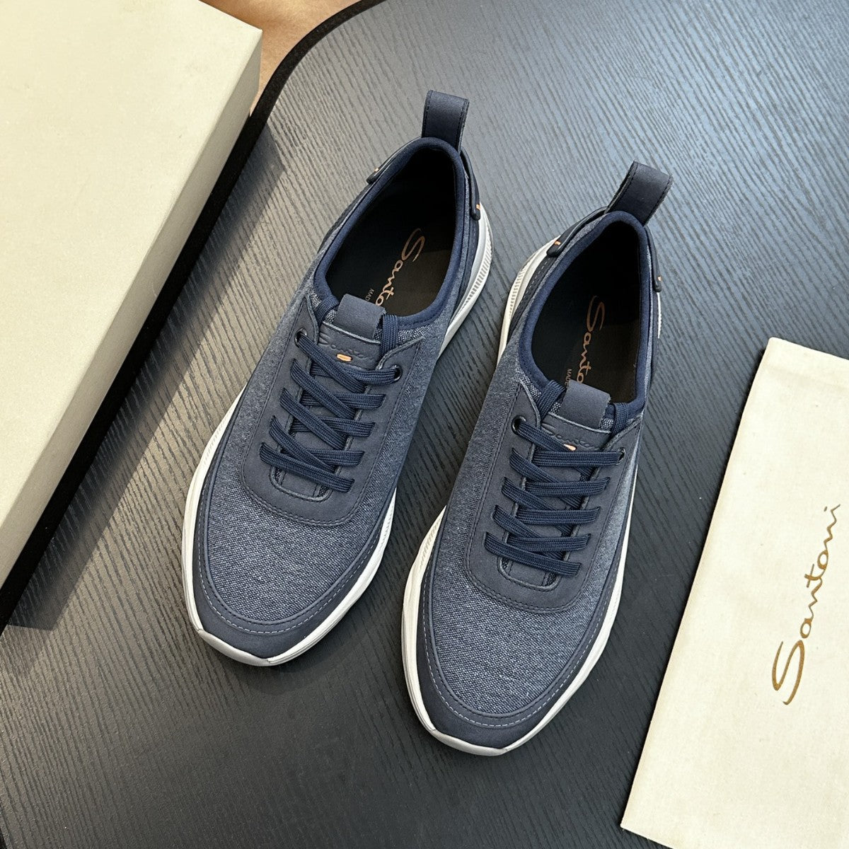 C251-injection shoes-size:39-44-$10