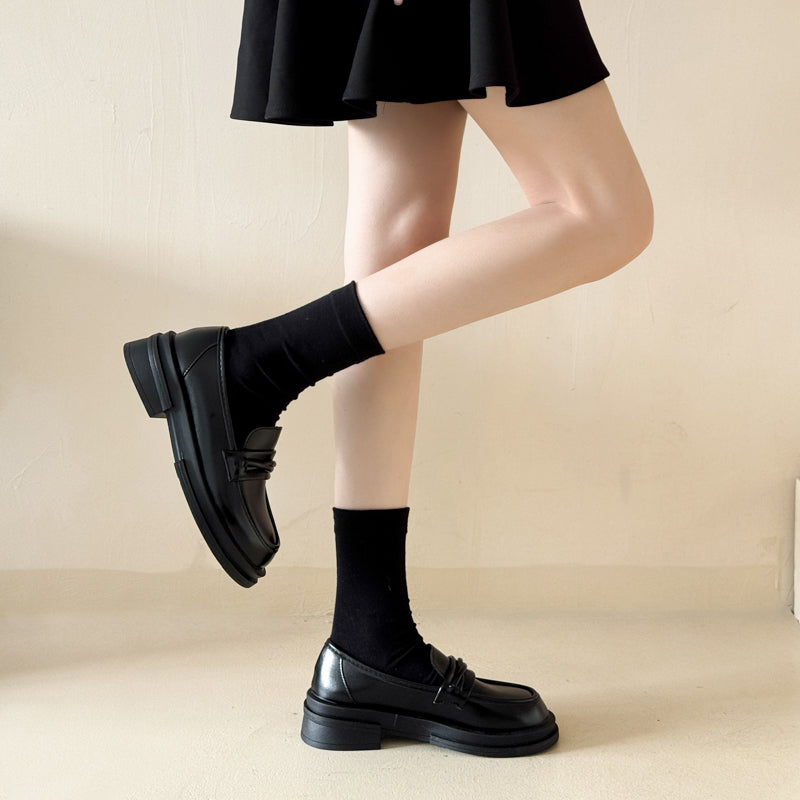 L031-Cemented shoes-size35-40 ($4.8-$5.3)