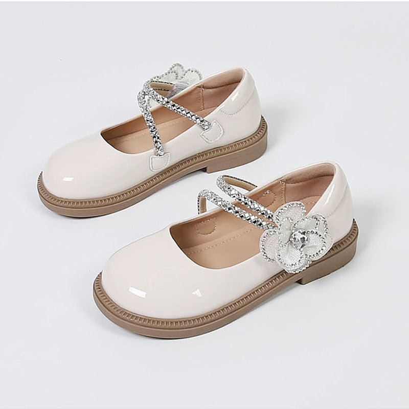 C079-Cemented shoes-size:26-37 ($6.6-$7.1)