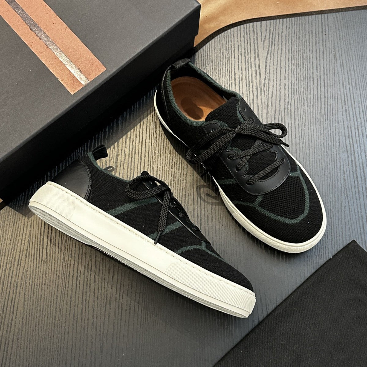 C234-injection shoes-size:39-44-$10