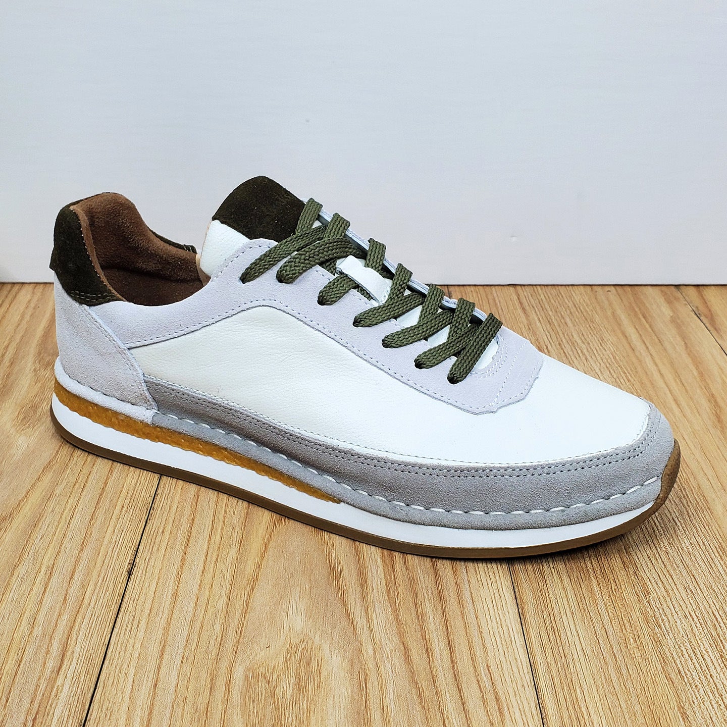 C211-Cemented shoes-size:39-44-$10