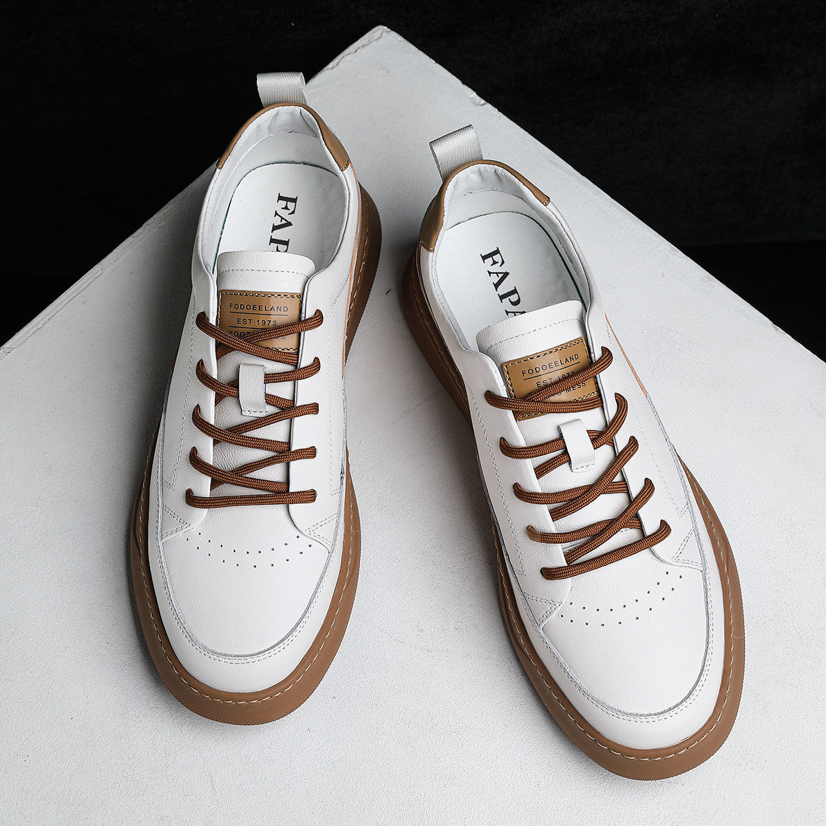 L086-Cemented shoes-size:38-44 ($21.6-$22.1)